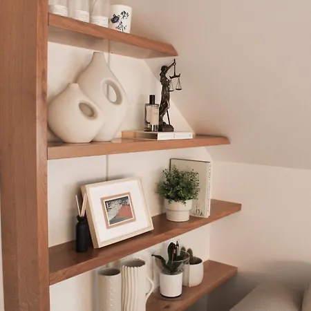 Cozy Urban Spot Apartment